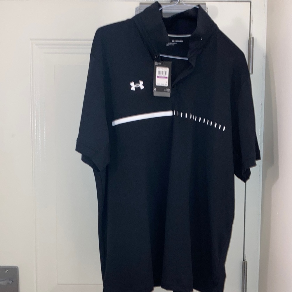 Under armor shirt 👕